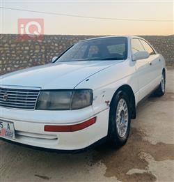 تۆیۆتا کراون